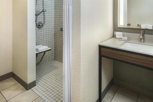 Hilton Garden Inn Corvallis - image 6
