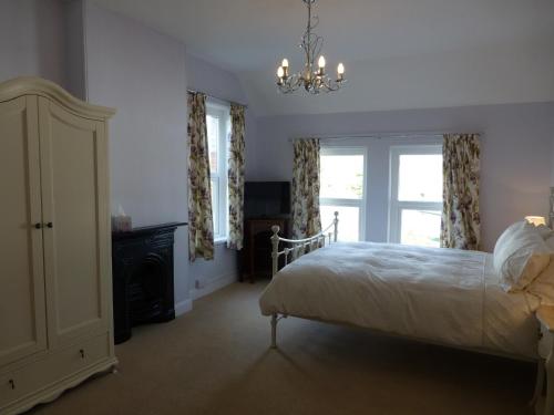 The Castle Inn - image 2