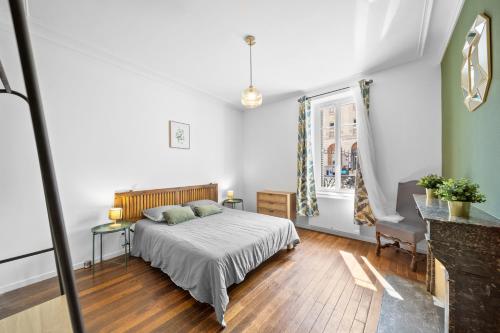 Charme & confort avec extérieur privatif en ville, Digione (foto 7)