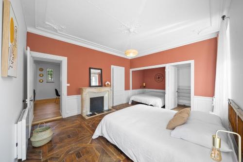 Charme & confort avec extérieur privatif en ville, Digione (foto 10)