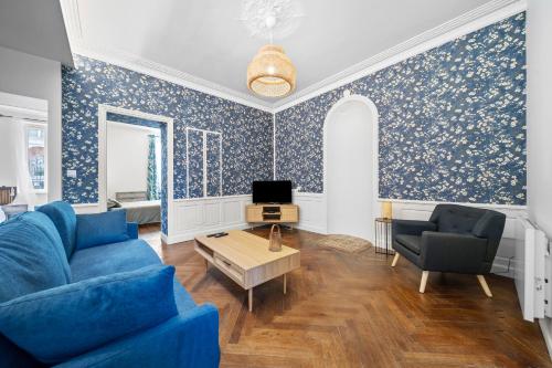 Charme & confort avec extérieur privatif en ville, Digione (foto 2)