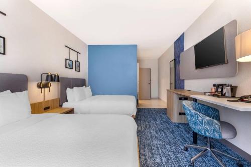 Magnuson Hotel Cedar Hill - image 9