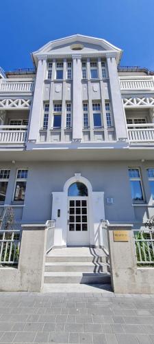 Hotel Bałtyk 3 Międzyzdroje by HolidayHomePL - basen, sauna, parking w cenie (Hotel Baltyk 3 Miedzyzdroje by HolidayHomePL - basen, sauna, parking w cenie) in 緬濟茲德羅耶