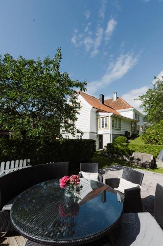 Stryn - house by the river