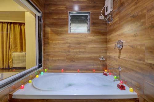 Hotel Platinum Inn – Navi Mumbai, KY