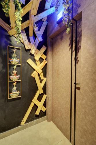 Hotel Platinum Inn – Navi Mumbai, KY