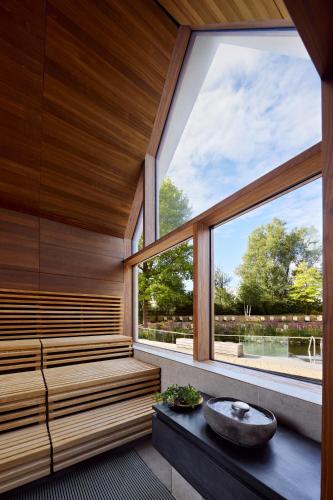 Dorint Parkhotel Jordanbad in 里斯河畔比伯拉赫