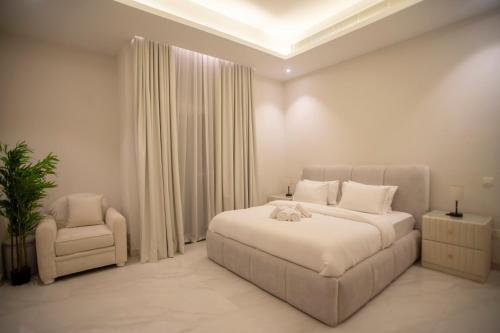 Luxury 5 Bedroom Villa Nad Al Sheba, Dubái (foto 2)