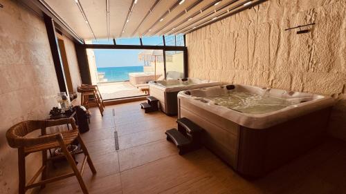 Bañera de hidromasaje, La Boheme - Adults Only in Obzor