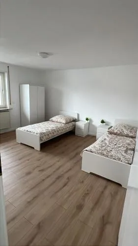 Monteurwohnung und Ferienwohnung Mannheim in City Airport Mannheim, Deutschland