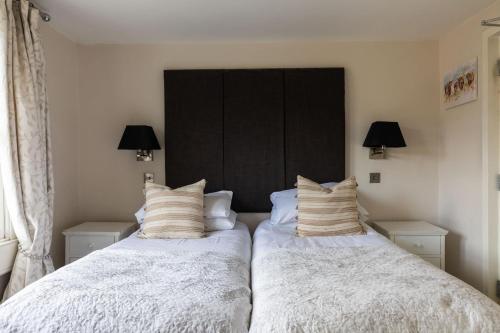 Stylish 4-Bedroom Townhouse in the Heart of Bath, Bath (foto 7)