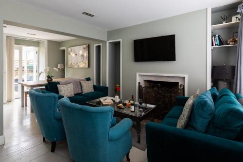 Stylish 4-Bedroom Townhouse in the Heart of Bath, Bath (foto 8)