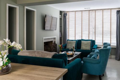 Stylish 4-Bedroom Townhouse in the Heart of Bath, Bath (foto 11)