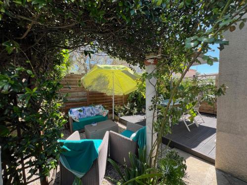 T2 avec jardin in 佩羅勒