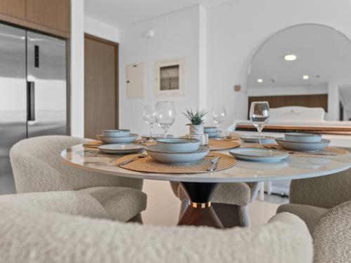 2BR High-End Luxury- Stunning Palm Views, Dubai (Foto 6)