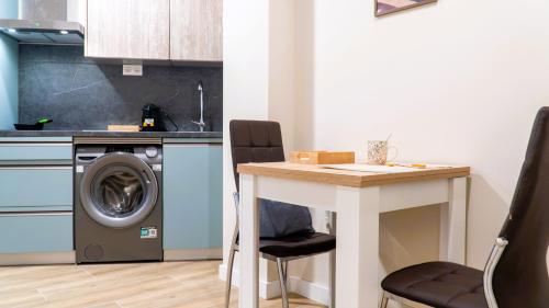 Apartamentos Dona Berenguela by gaiarooms