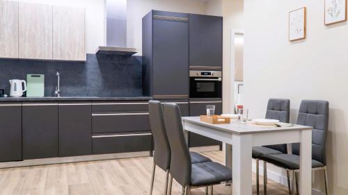 Apartamentos Dona Berenguela By Gaiarooms - León