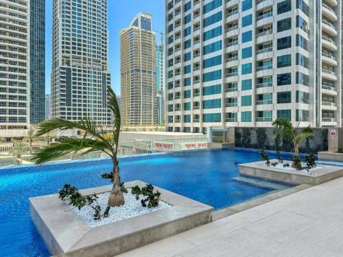 PVH - Chic Furnished Studio in JLT - Me Do Re - image 5