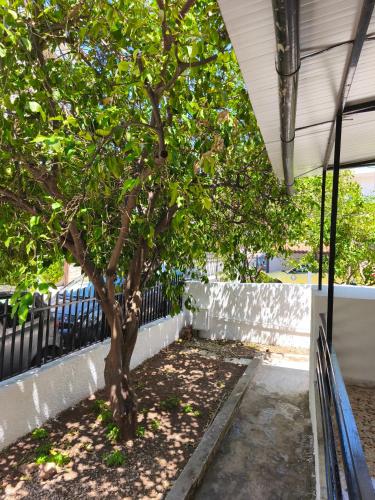 Flya House in Agia Paraskevi