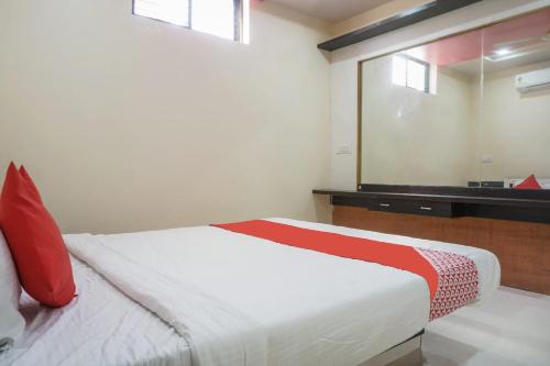 Hotel O Shree Sai Srushti Regency