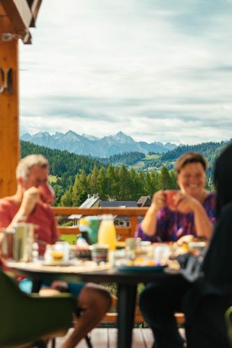 Houten Vakantiewoning "ReisnaarPolen" royaal ontbijt, sauna en Hottub