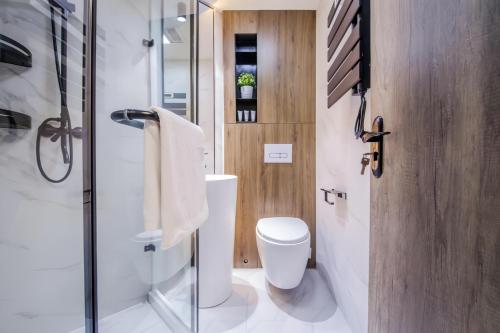 EHUB - Nanjing Road 2Bedroom with High Floor View, Shanghai (photo 7)