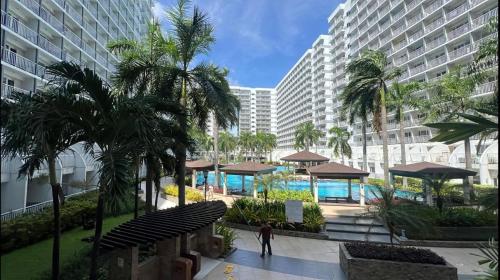Kathys Crib at Shell Residences, Manila