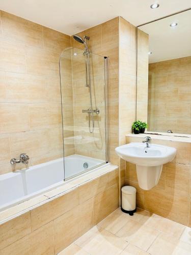 City Centre Free Parking 2 Bedroom Apartment, Liverpool (photo 7)
