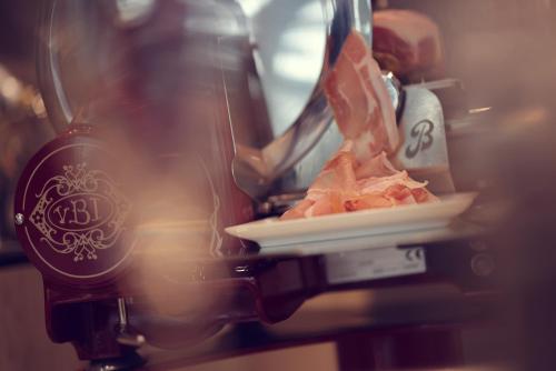 roomz Vienna Prater - image 12