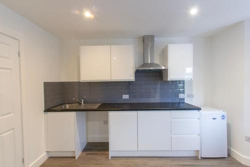 Radstock Road - Room 2b - Southampton