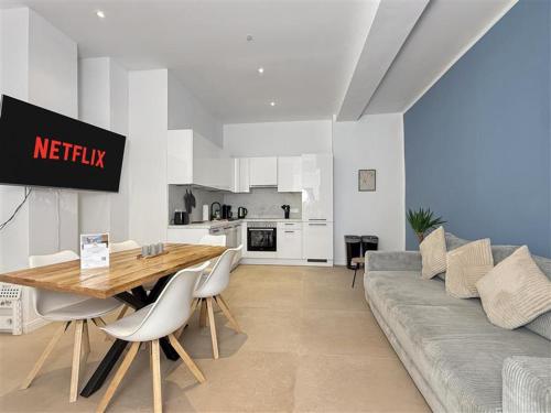 Design Suite 2 Bedrooms Living Room and Balcony, Hannover (fotografie 8)