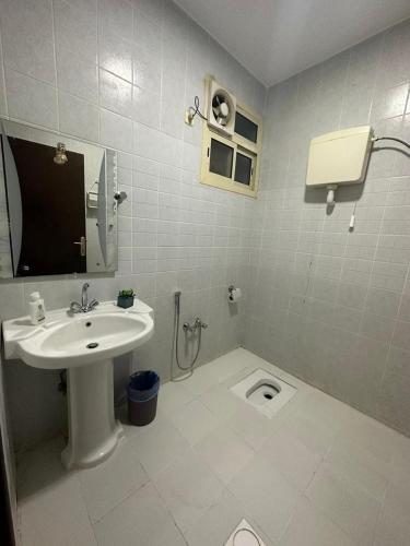 Al Daar Apartments in Al Bukayriyah