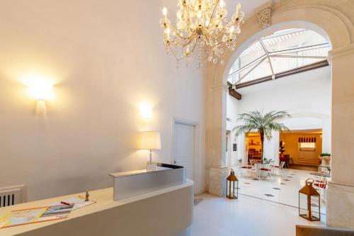 Hotel Palazzo Cavalieri - 로비