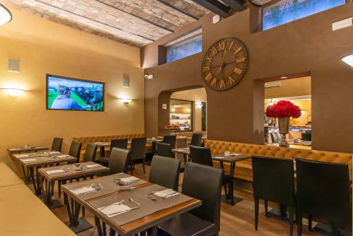 Accademia Hotel – Rome