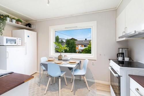 Facilities, Apartment centrally located in Kristiansand, four bedrooms in Lund