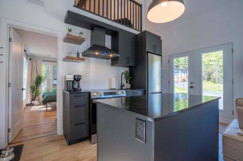 Nature - Adventure - Absolute Comfort - Le NOST in เธทฟอร์ด มีเน (ควิเบก)