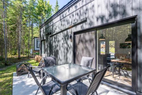 Nature - Adventure - Absolute Comfort - Le NOST in เธทฟอร์ด มีเน (ควิเบก)