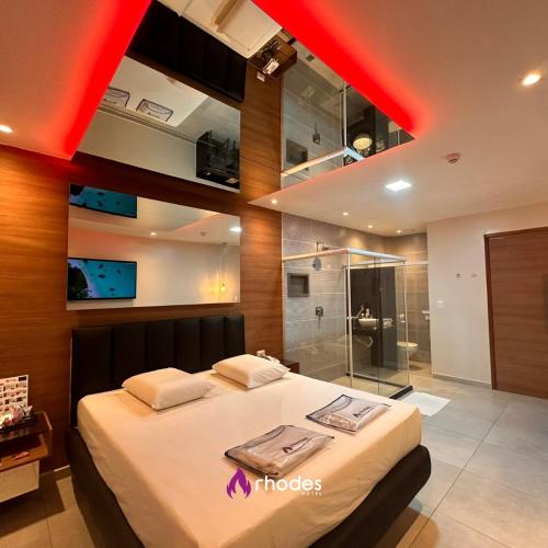 Rhodes Hotel e Motel Recife in กอร์เดย์โร