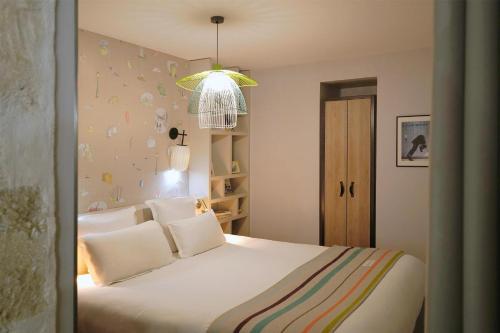 Hotel Litteraire Marcel Ayme, BW Premier Collection, Paris (Foto 10)
