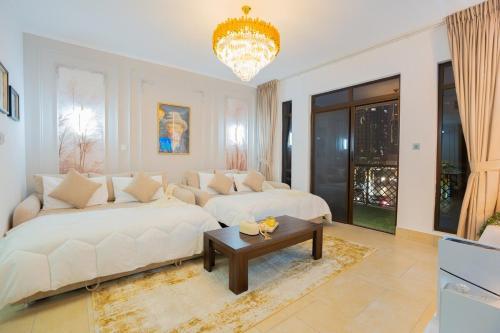 Zaafaran 5 Full Burj View Downtown Luxury Stay, Dubai