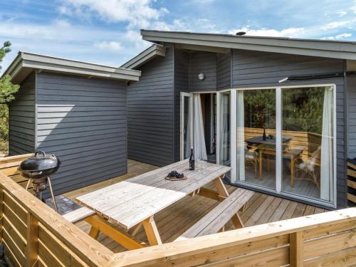 Holiday Home Floria - 1-4km from the sea by Interhome in Klitmoller