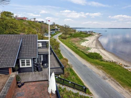 Holiday Home Sander - 10m to the fjord by Interhome in Muslingevej