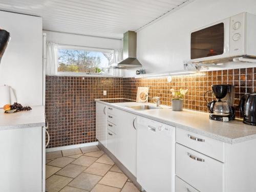 Holiday Home Thara - 100m from the sea by Interhome in Sonderby