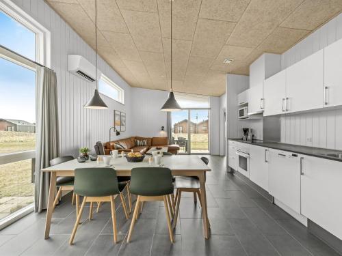 Holiday Home Ilindenka - 500m from the sea by Interhome in ซอนเดอร์วิก