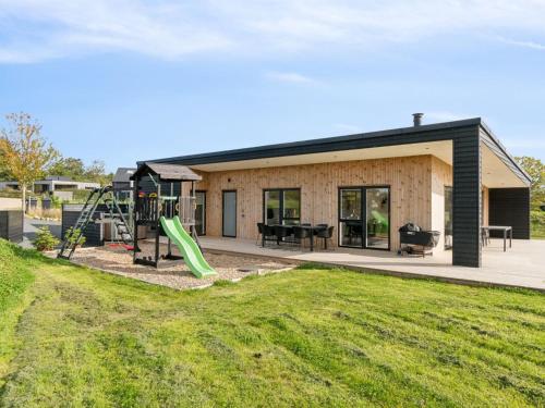  Holiday Home Harrieth - 300m from the sea by Interhome, Unterkunft in Odder