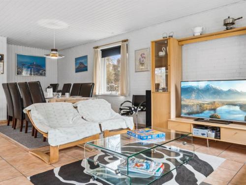 Holiday Home Patrik - 200m to the fjord by Interhome in Debel