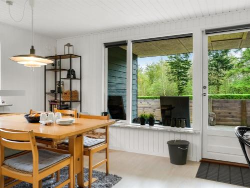 Holiday Home Jobst - 600m to the fjord by Interhome in Roslev