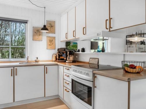 Holiday Home Jobst - 600m to the fjord by Interhome in Roslev