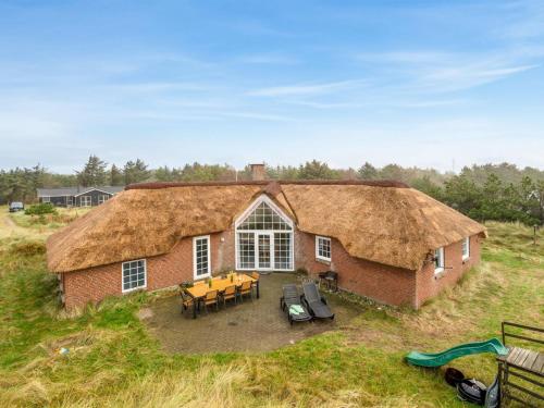 Holiday Home Edlef - 800m from the sea by Interhome