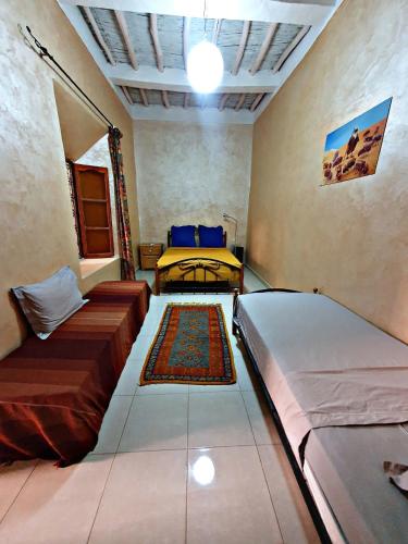 1 double bed, 1 twin bed